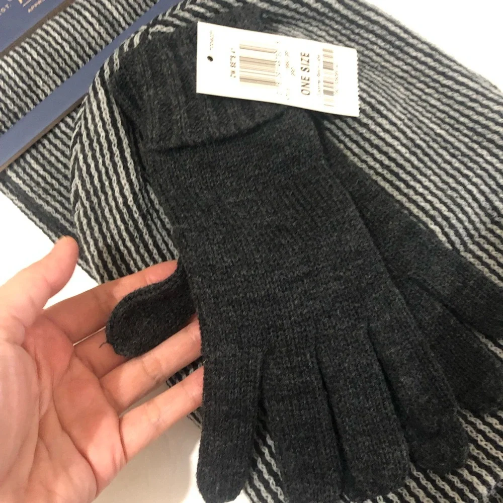 AMERICAN RAG CIE Mens 3-Pc Winter Set Fringe Scarf Beanie Gloves Gray NWT